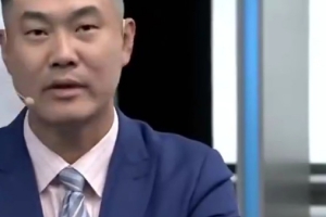 王仕鹏：杨瀚森如果场均只能打5分钟 一个赛季不到就荒废了