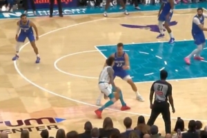 观赏性拉满！三球面对小瓦格纳 花里胡哨控运突破打板压哨抛投！