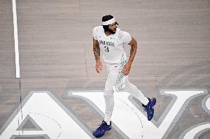 独行侠官方：安东尼-戴维斯遭遇左小腿轻微拉伤 将至少缺席2场