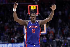 没提前续约哦！杜伦过去六场：场均20分+12板 真实命中率69.5%