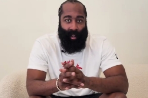 如何定义十年后的成功？哈登：说实话我觉得现在就已经成功了